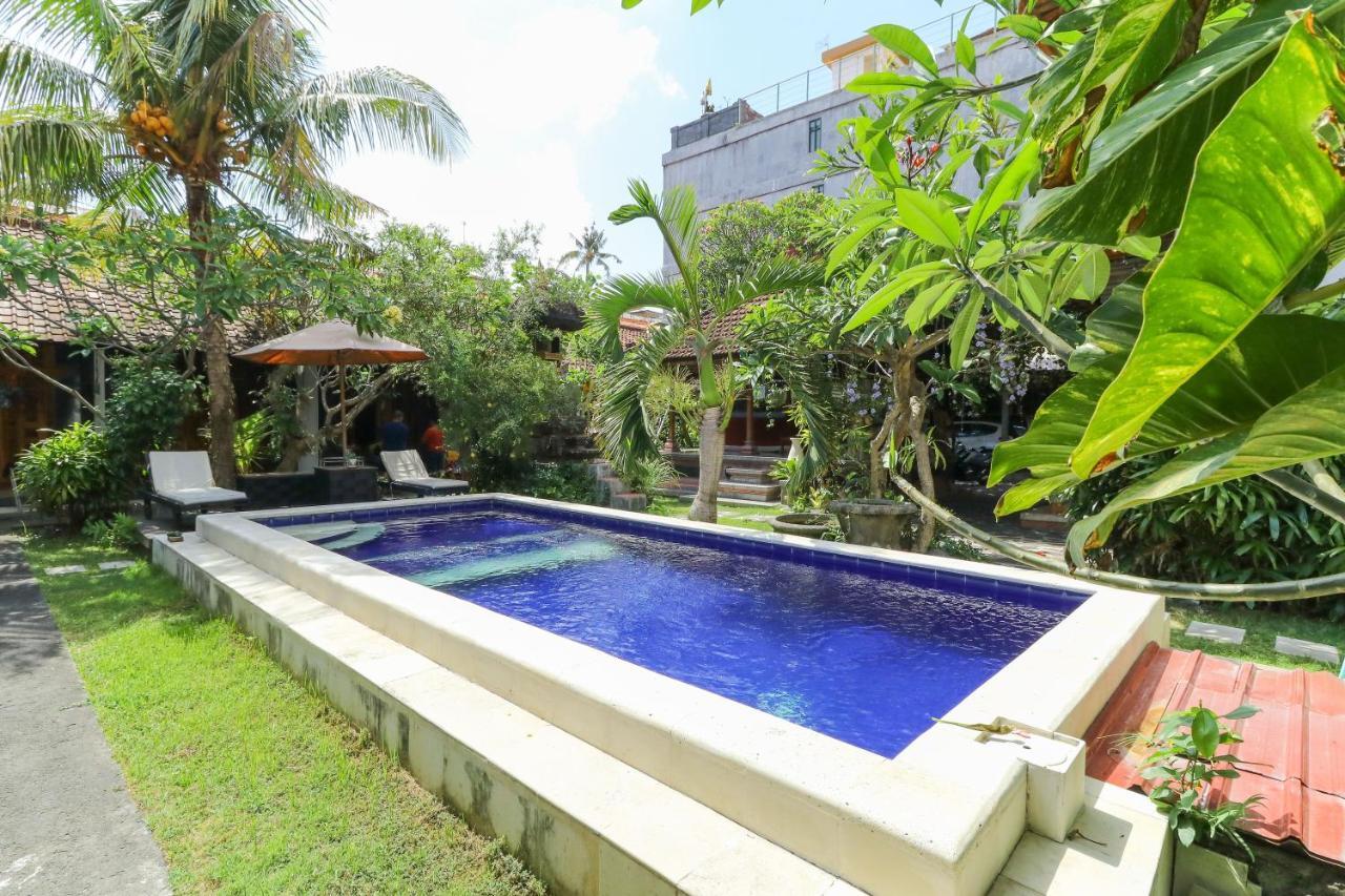 The Legian Mas Beach Inn Kuta Lombok Exterior foto