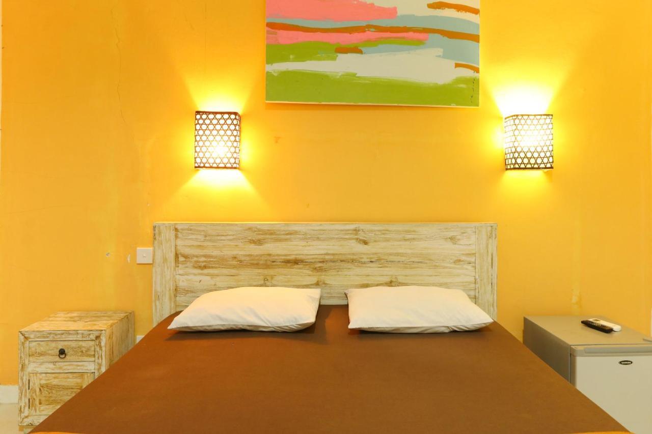 The Legian Mas Beach Inn Kuta Lombok Exterior foto